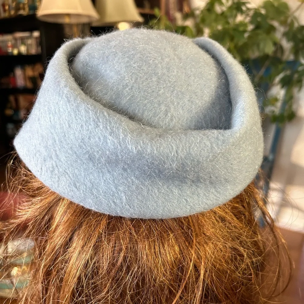 Vintage Baby Blue Pillbox-like Hat